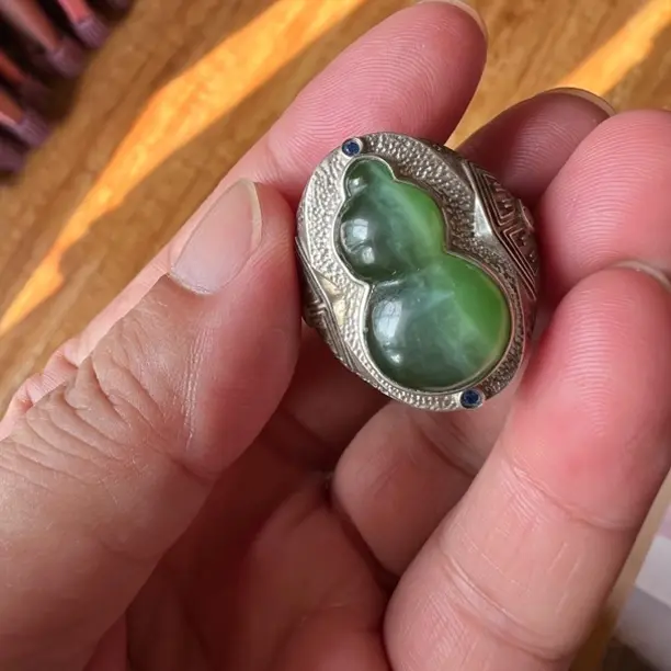 猫眼葫芦有纹有棉属于正常介意勿拍