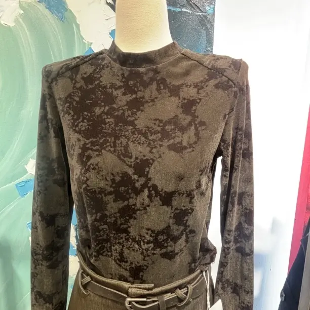 【S92】咖绿色丝绒晕染设计小衫