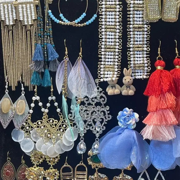 合金耳饰 饰品孤品捡漏，直播间选款，扣号，叫到名字，一单一付