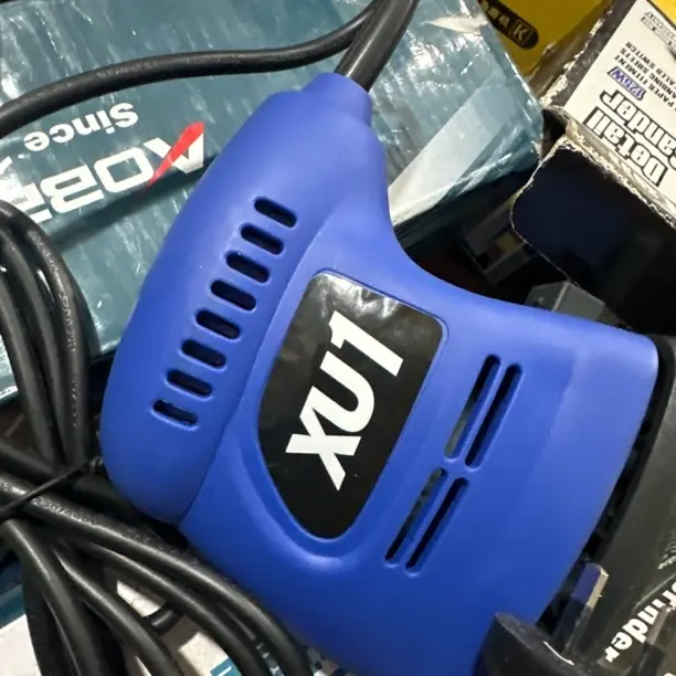 暴力涡轮风扇强力锂电吹风机可用于除尘洗车吹雪