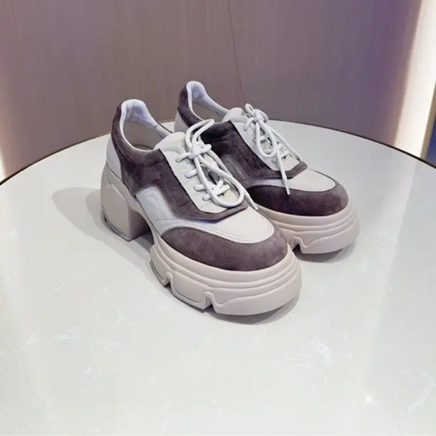 DEROYEE/蒂洛依 复古拼色厚底增高系带休闲女鞋