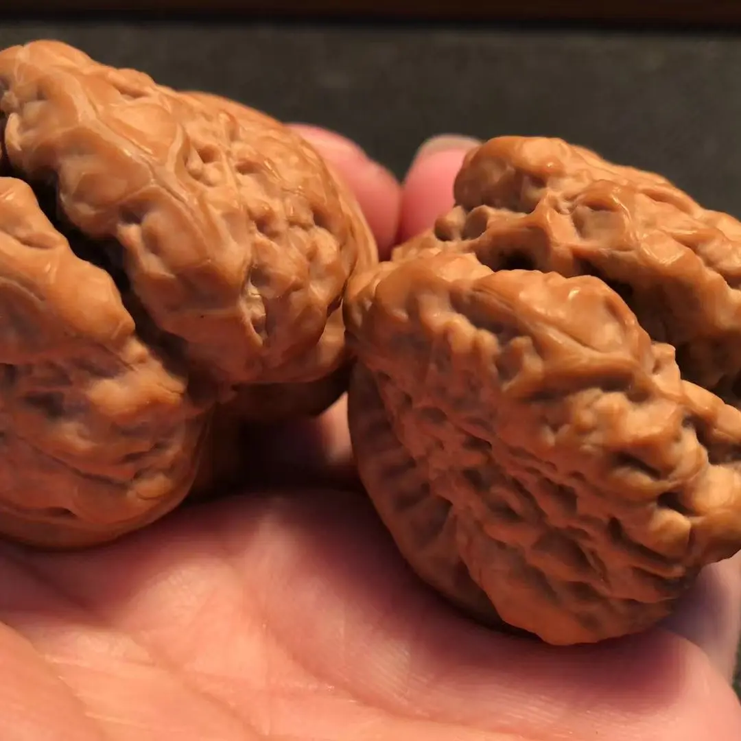 老树蛤蟆头文玩核桃手把件有腿有眼男士收藏