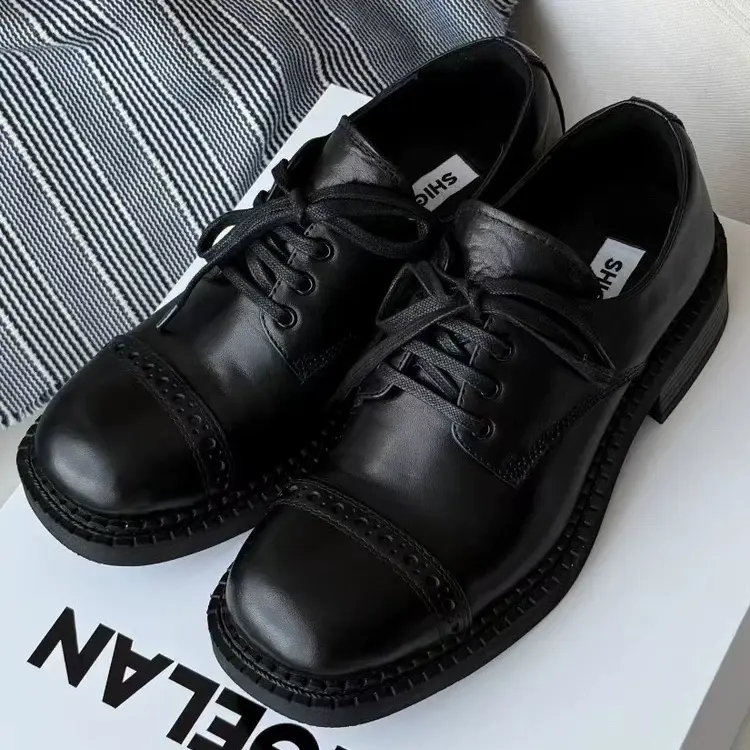 诗歌兰 布洛克英伦风小皮鞋