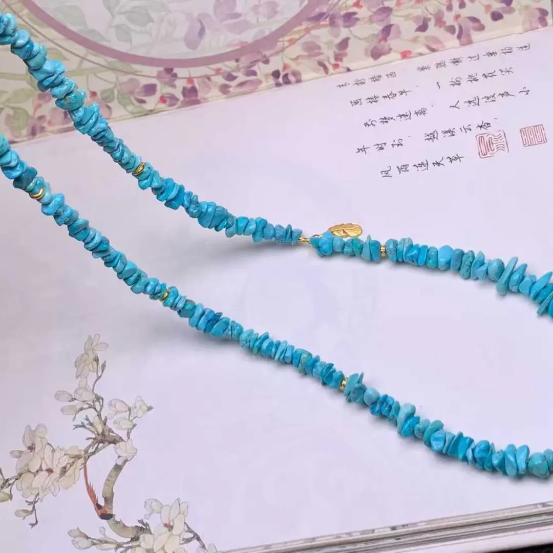 原矿高瓷蓝随形绿松石项链，搭配精美，直径5-9mm，民族风百搭款