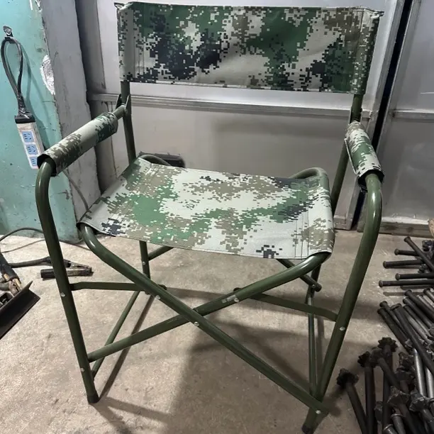 迷彩野战折叠椅户外便携指挥导演椅牛津布靠背露营训练椅子