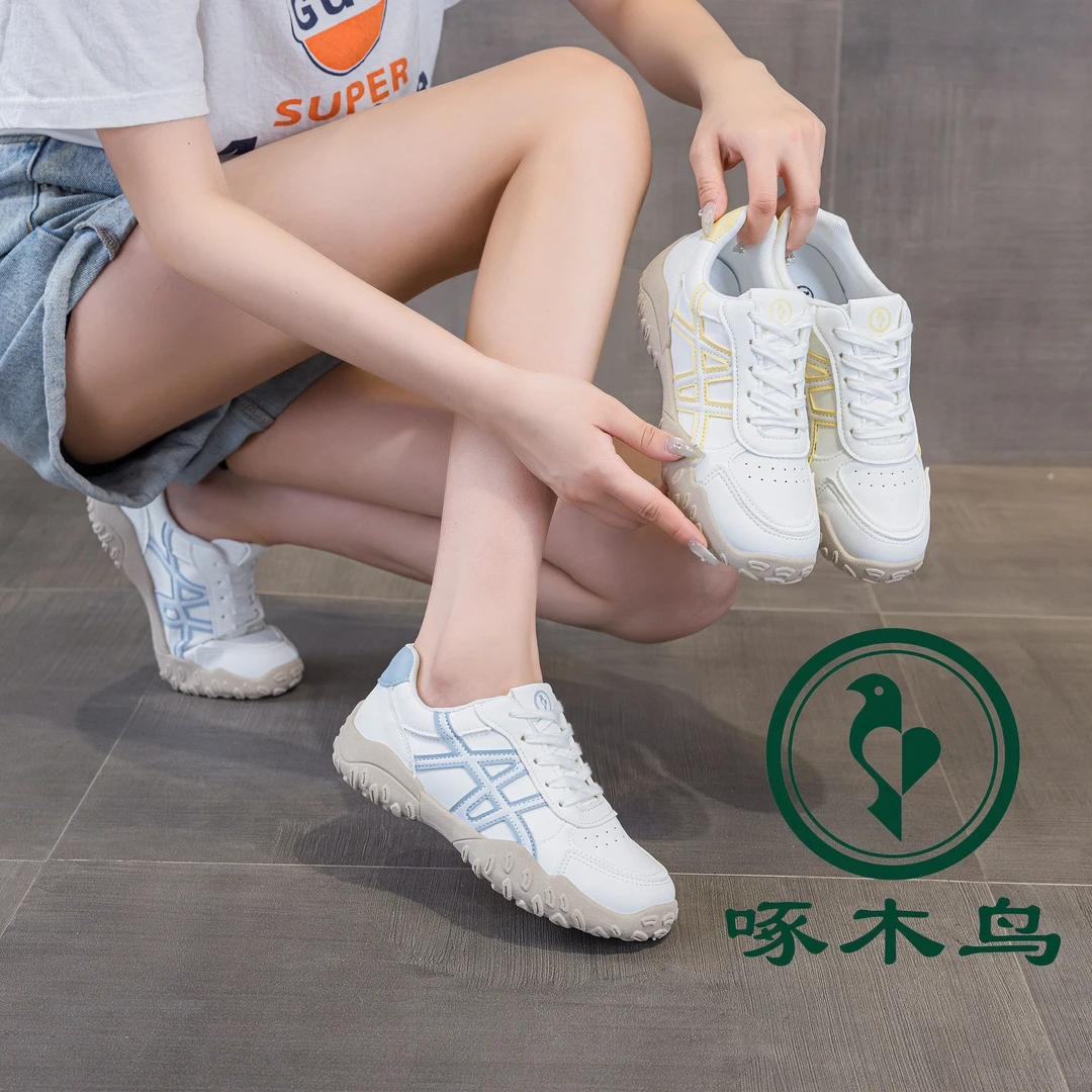 啄木鸟真皮女鞋2025新款防滑软底舒适百搭时尚运动休闲鞋
