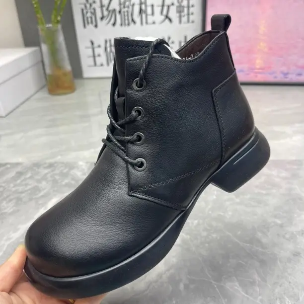 头层牛皮女士加绒短款马丁靴9957