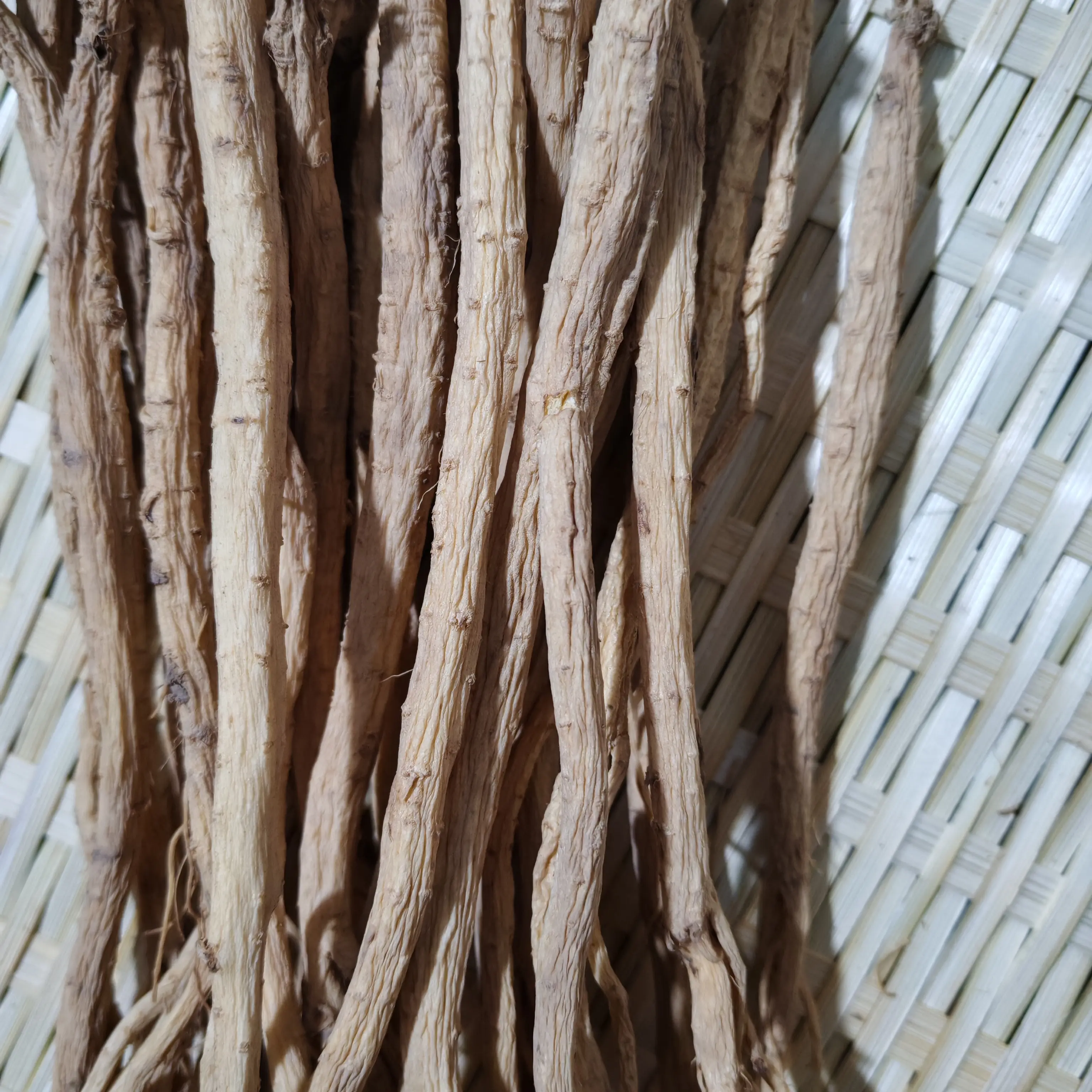 甘肃原产地无硫白条中条党参九成干货可滋补养生泡水煲汤