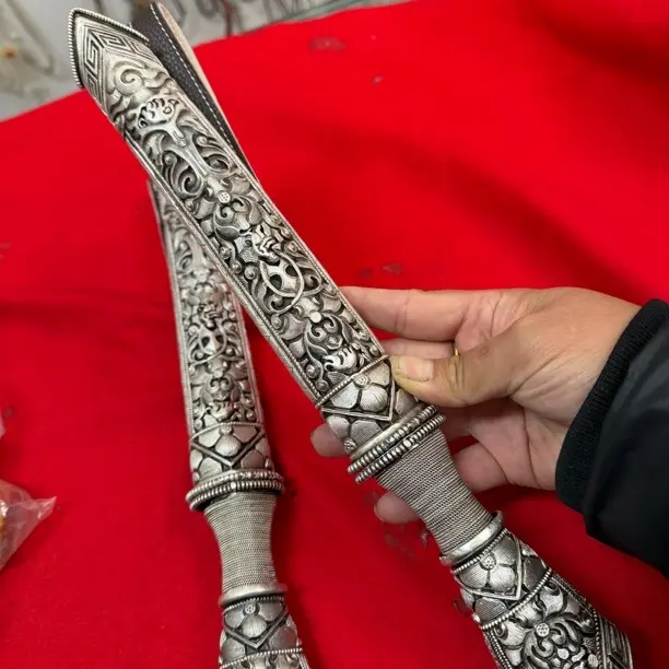 2026藏族藏式民族挂件白铜加银高端定制男士腰间配饰挂饰挂件