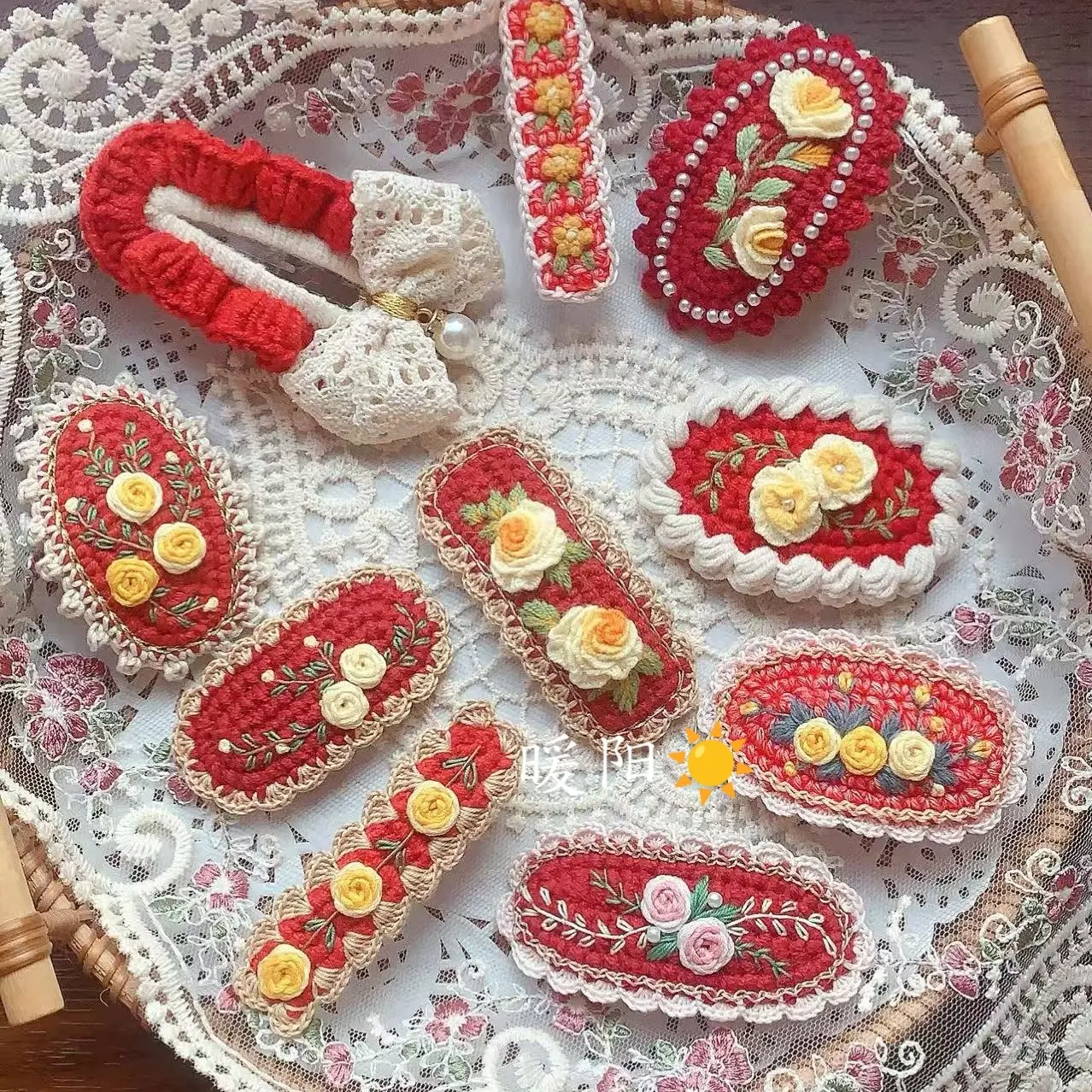 【成品】新年氛围感手工钩织发夹 复古刺绣花朵侧边夹发饰