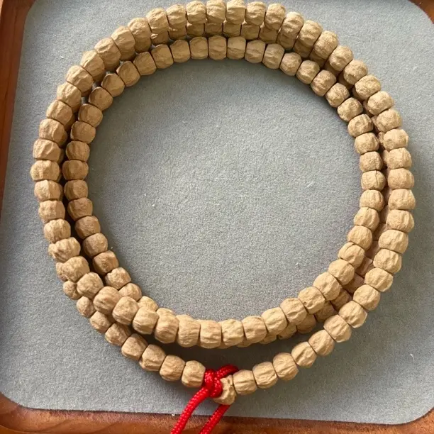 粉皮百香籽方块龙脊文玩长串脖挂