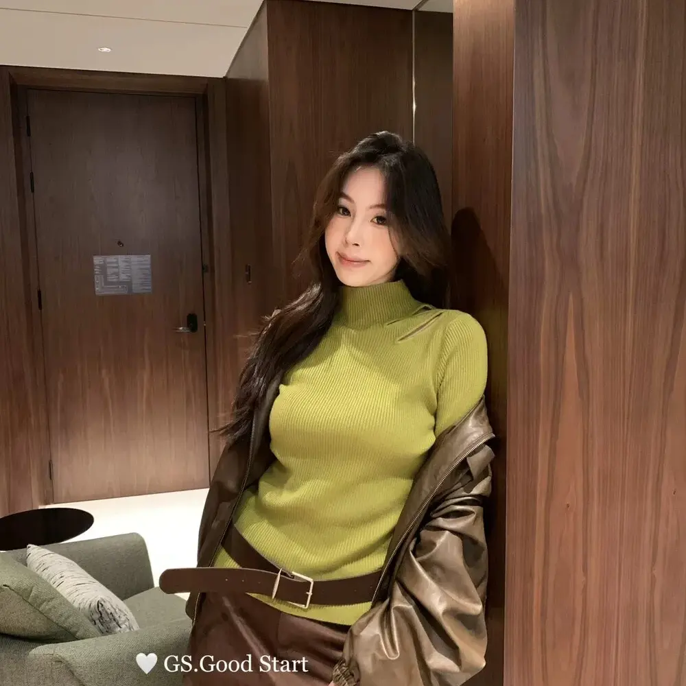 【琴琴家】高品质半高领小心机抗起球打底毛衣