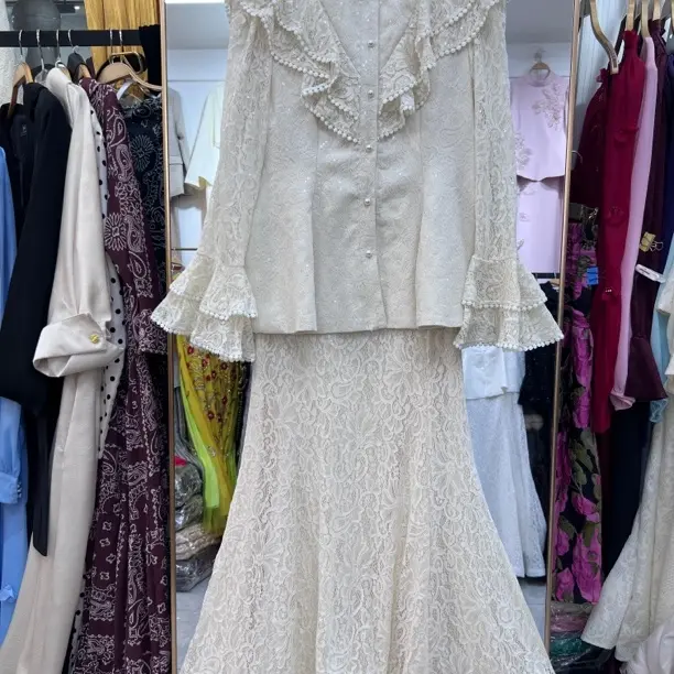 2026爆款名媛风显瘦亮片珠珠扣长袖上衣阔腿裤时尚套装