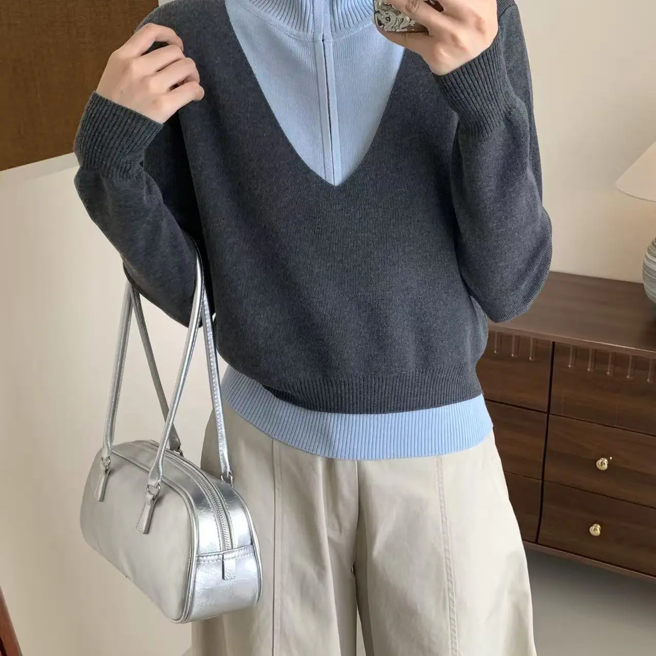 VVFUSHI 16579假两件拼接撞色翻领针织衫长袖显瘦时尚百搭上衣