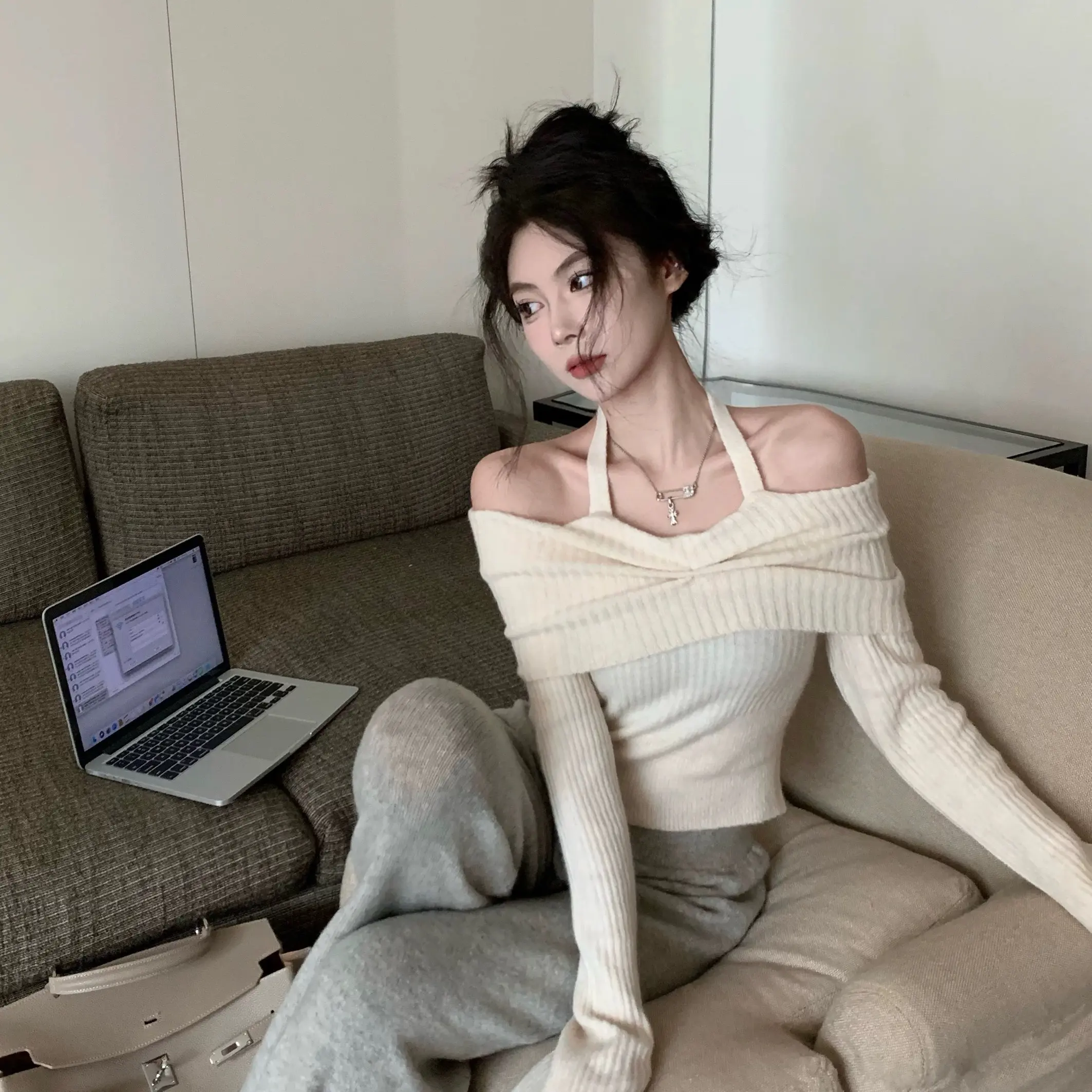 2025小香风针织打底衫棉服女秋冬纯欲辣妹甜美内搭（no退换）