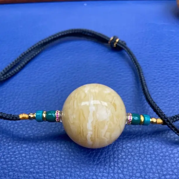 白花蜡虎皮纹蜜蜡锁骨链纯手工编织圆珠设计款