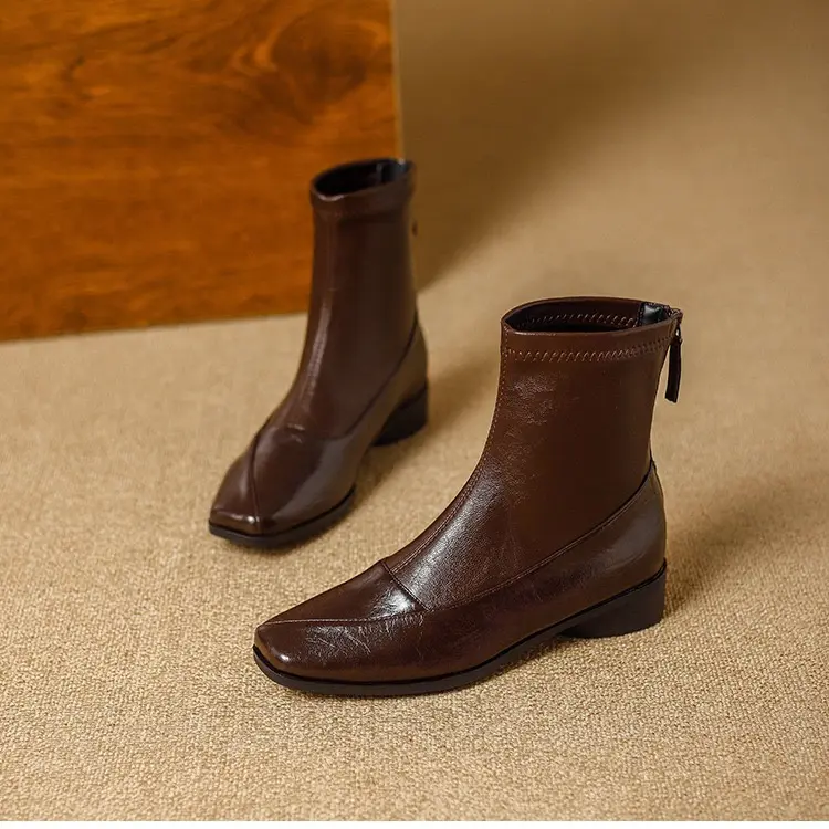 三公分韩版方头瘦瘦短靴软底软面后拉链马丁靴女靴复古粗跟百搭