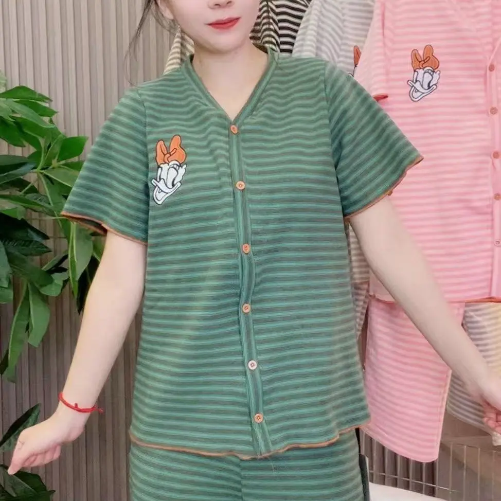 女秋冬新款卡通风加厚宽松长袖长裤德绒家居服睡衣套装可外穿