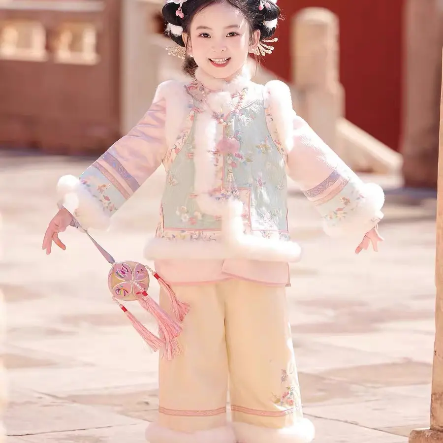 女童国风加厚冬季汉服套装拜年服