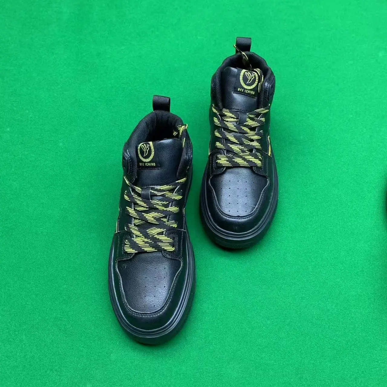 高帮拼色情侣休闲鞋男女学生潮流运动风春秋户外平跟舒适百搭