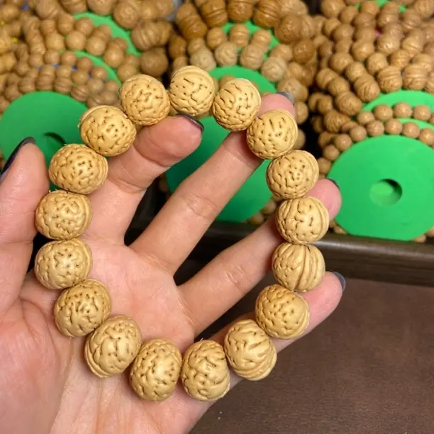 奶豆-肌肉纹纹理好