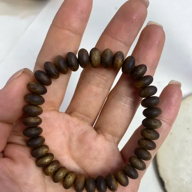 沉香红骨凹身算盘珠单圈手串多样性发其一