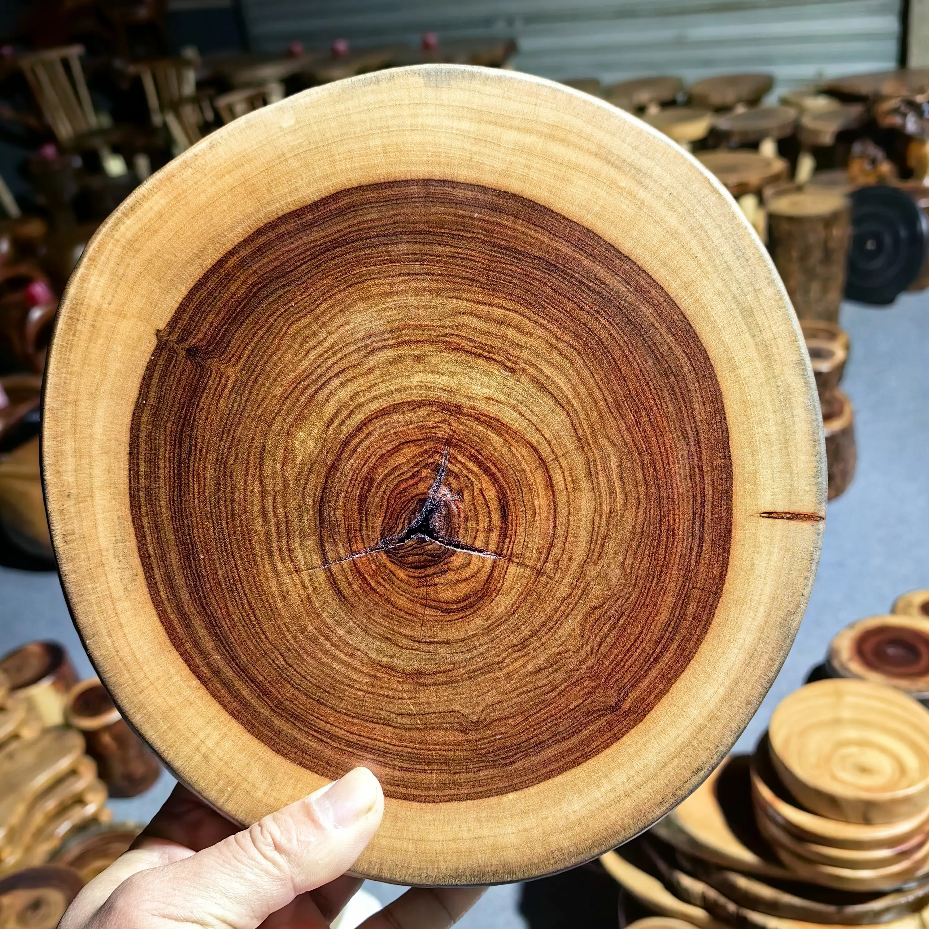 香樟木实木茶杯垫原木原色隔热茶壶底座