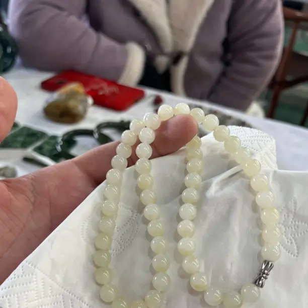 圆珠妈妈链卡8mm正宗新疆玉石百搭国风送礼女款