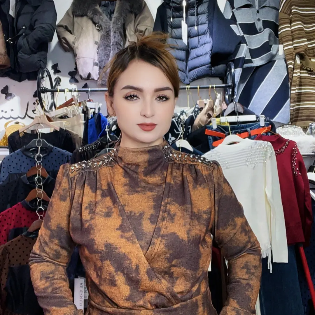 豹纹高领长袖T恤女显瘦个性内搭打底衫复古风时尚