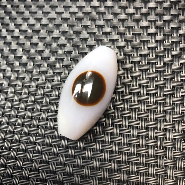 天然一眼背向型火苗