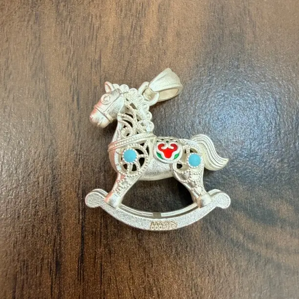 足银银制品 足银（三）999木马镂空银白色（9.5）