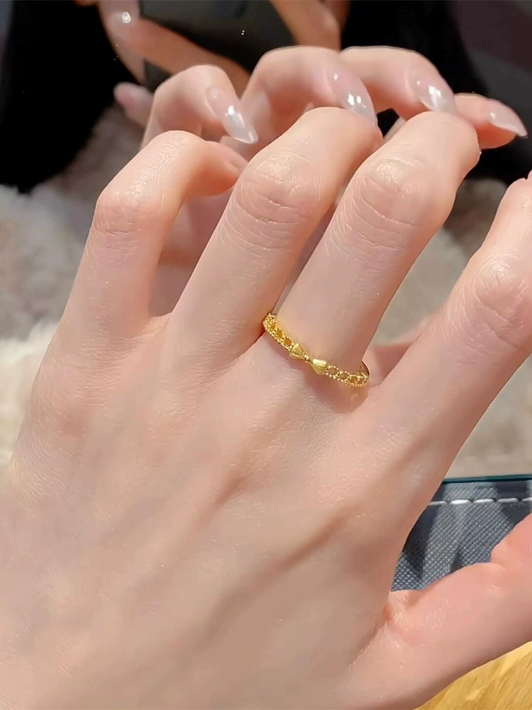 铜合金戒指 甜美高颜值设计感小巧蕾丝蝴蝶结戒指女温柔雅韵指环