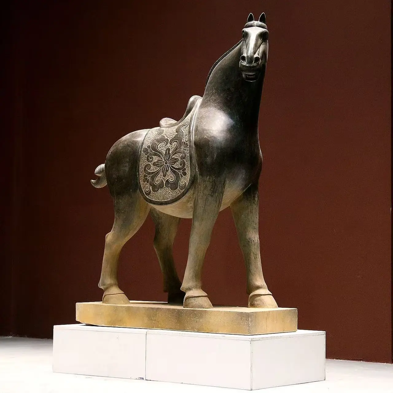 青石彩绘骏马摆件（不包邮）