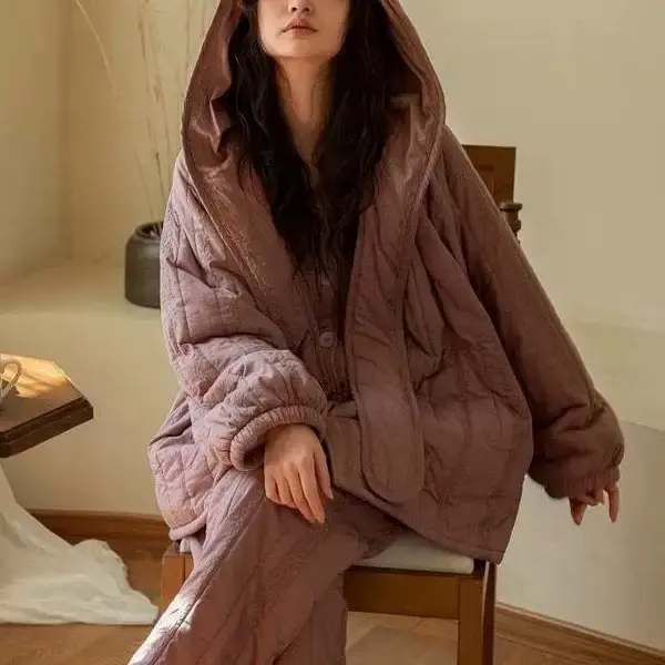 女士秋冬加厚三层夹棉紫色刺绣保暖睡衣套装