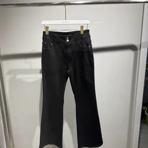 高腰春秋显瘦黑色百搭微喇牛仔裤KCNBS46A