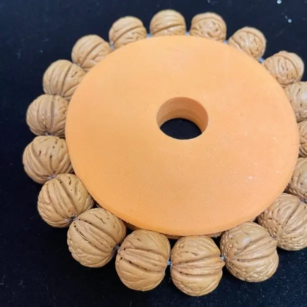 野生桃核原皮原色