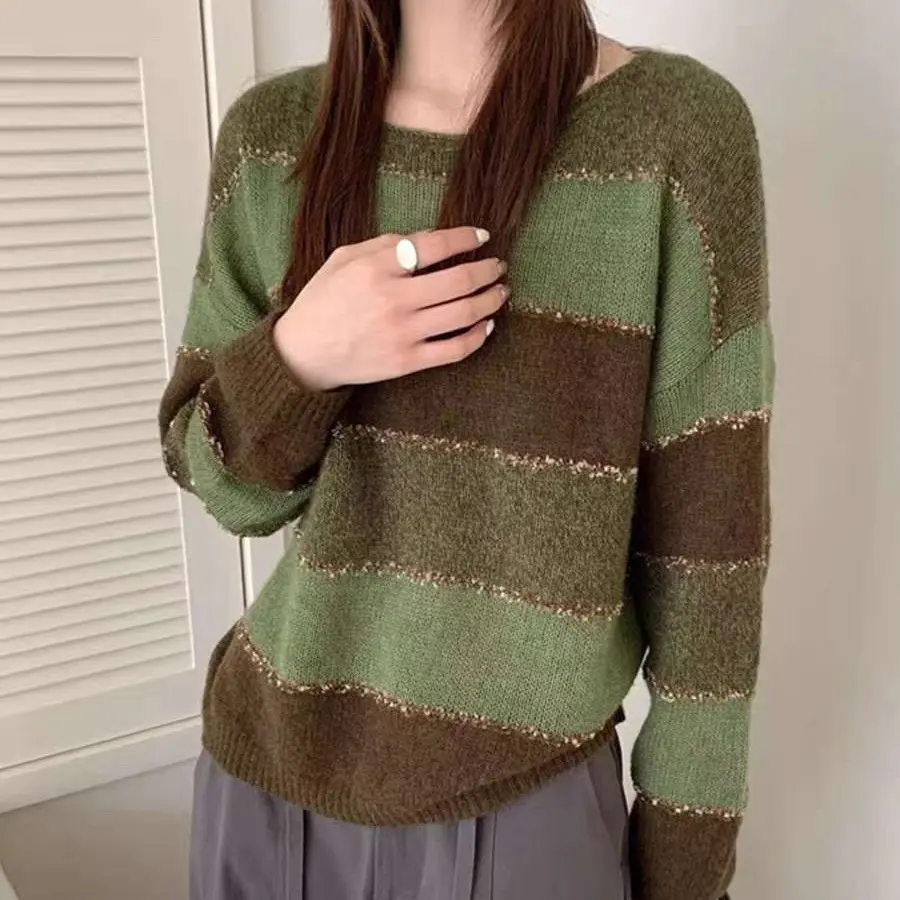 秋冬新款宽松条纹圆领针织衫女百搭显瘦时尚套头毛衣上衣