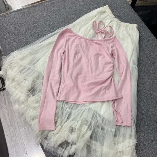 3015极简风一字领套装