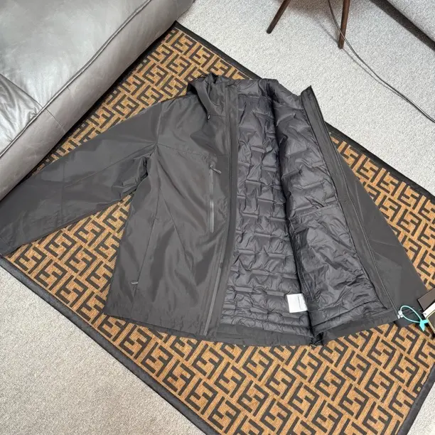 户外三防面料秋季加绒保暖可脱卸连帽冲锋衣男夹克外套