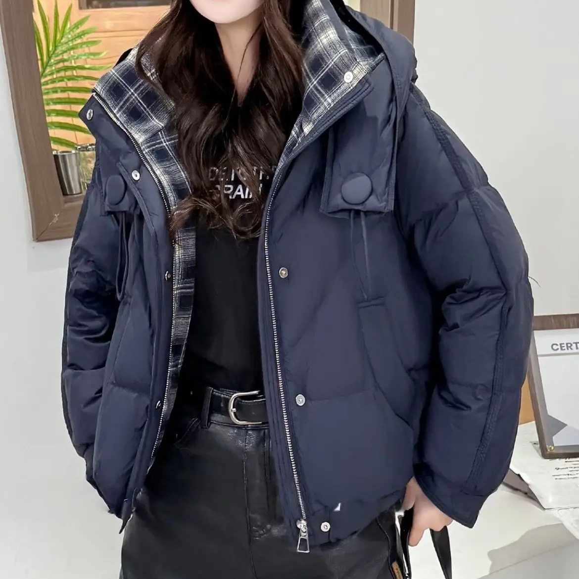 冬季新款帽子可脱卸连帽短款羽绒外套