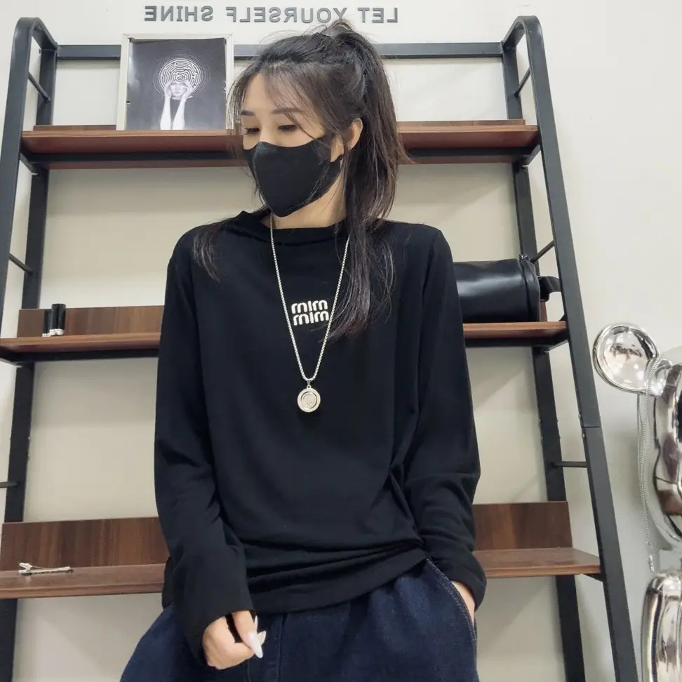 新款秋冬宽松一字领T恤弹力半高领刺绣百搭女时尚长袖百搭打底衫