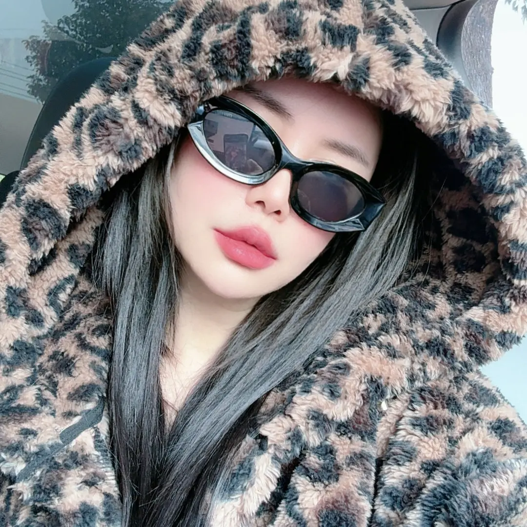 网红豹纹外套毛绒保暖宽松连帽卫衣外套