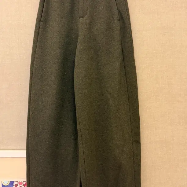 珊珊September｜墨绿毛呢直筒裤