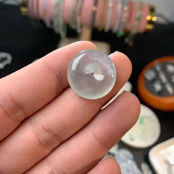 天然缅甸A货翡翠冰种平安扣【21×4.9】