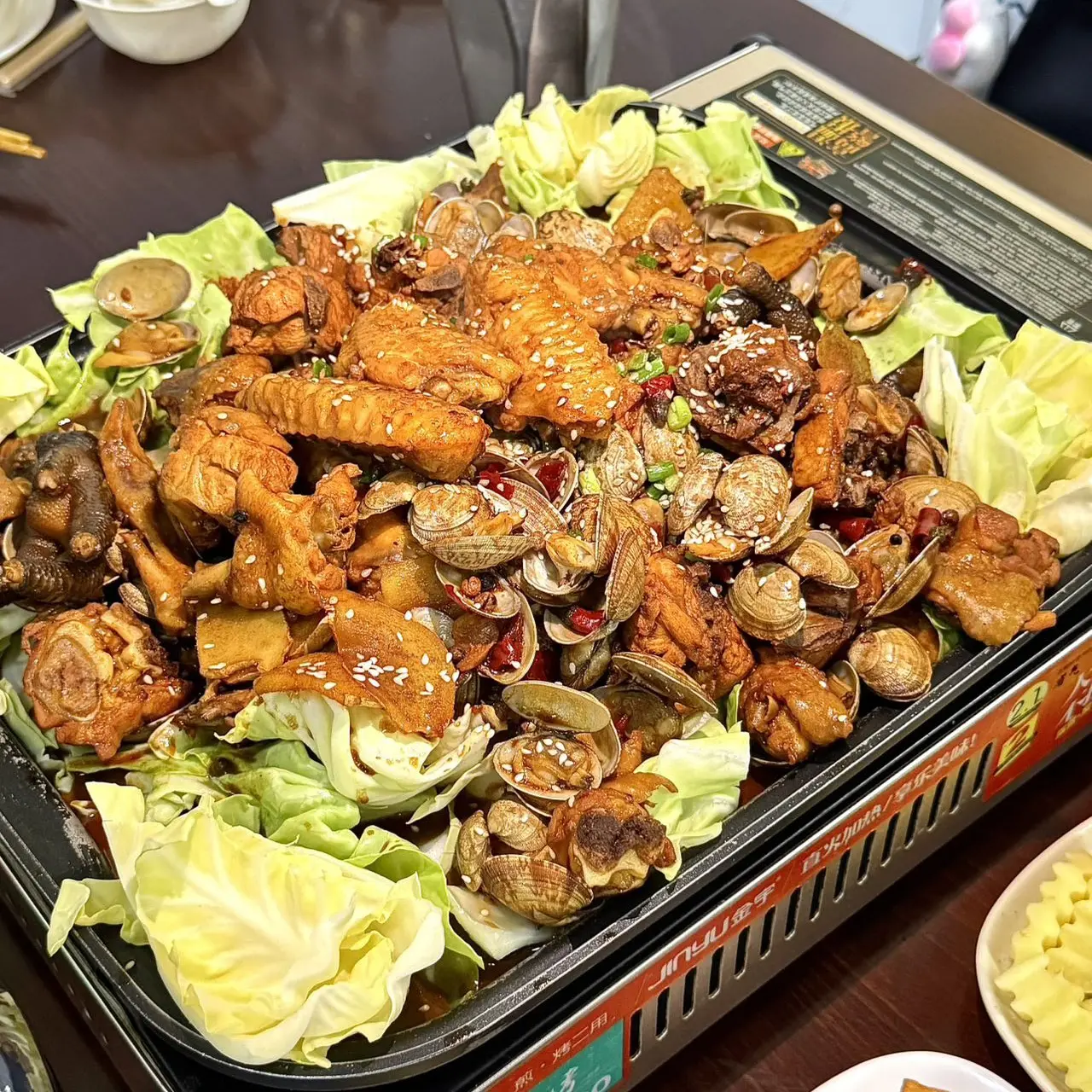 淄博特色美食锦巷蛤蜊鸡