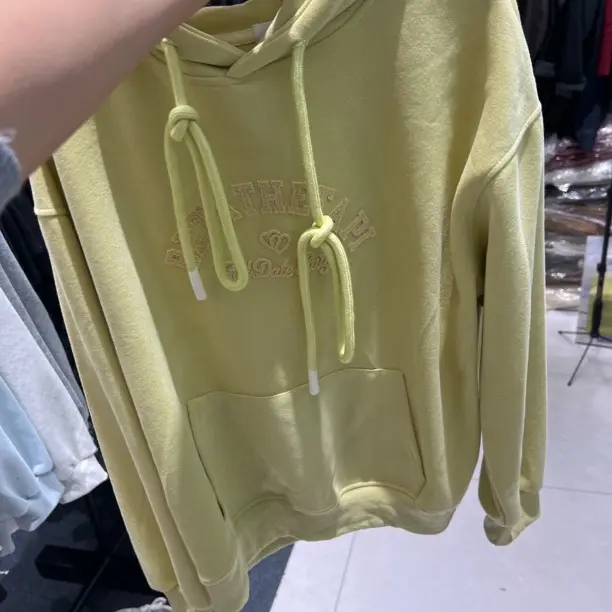 春秋字母常规上衣落肩袖连帽秋季均码卫衣春季绑带