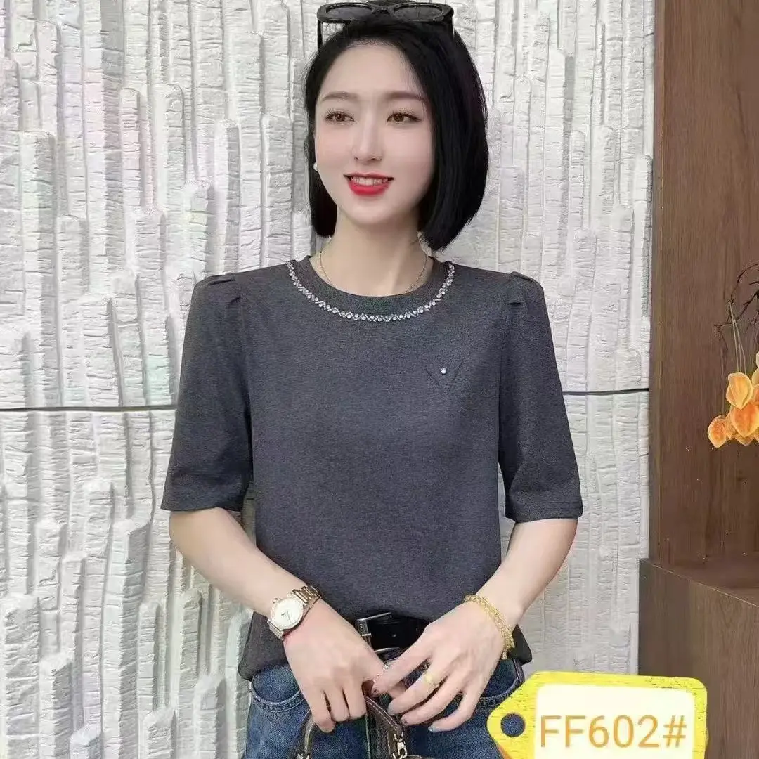602早春重工镶钻领百搭显瘦螺纹棉中袖T恤上衣