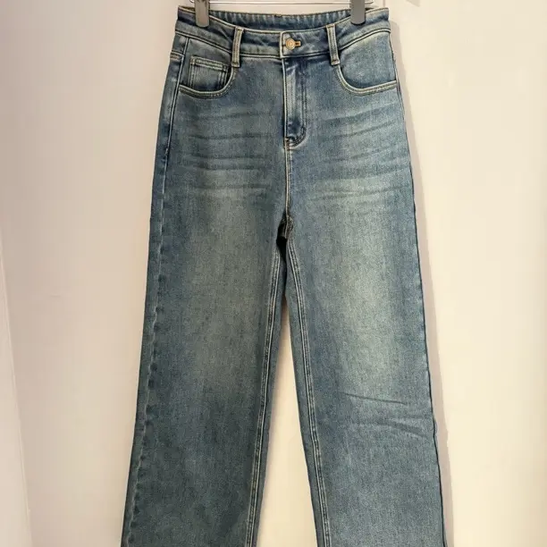 加绒加厚高腰显瘦弹力阔腿女士牛仔裤秋冬新款