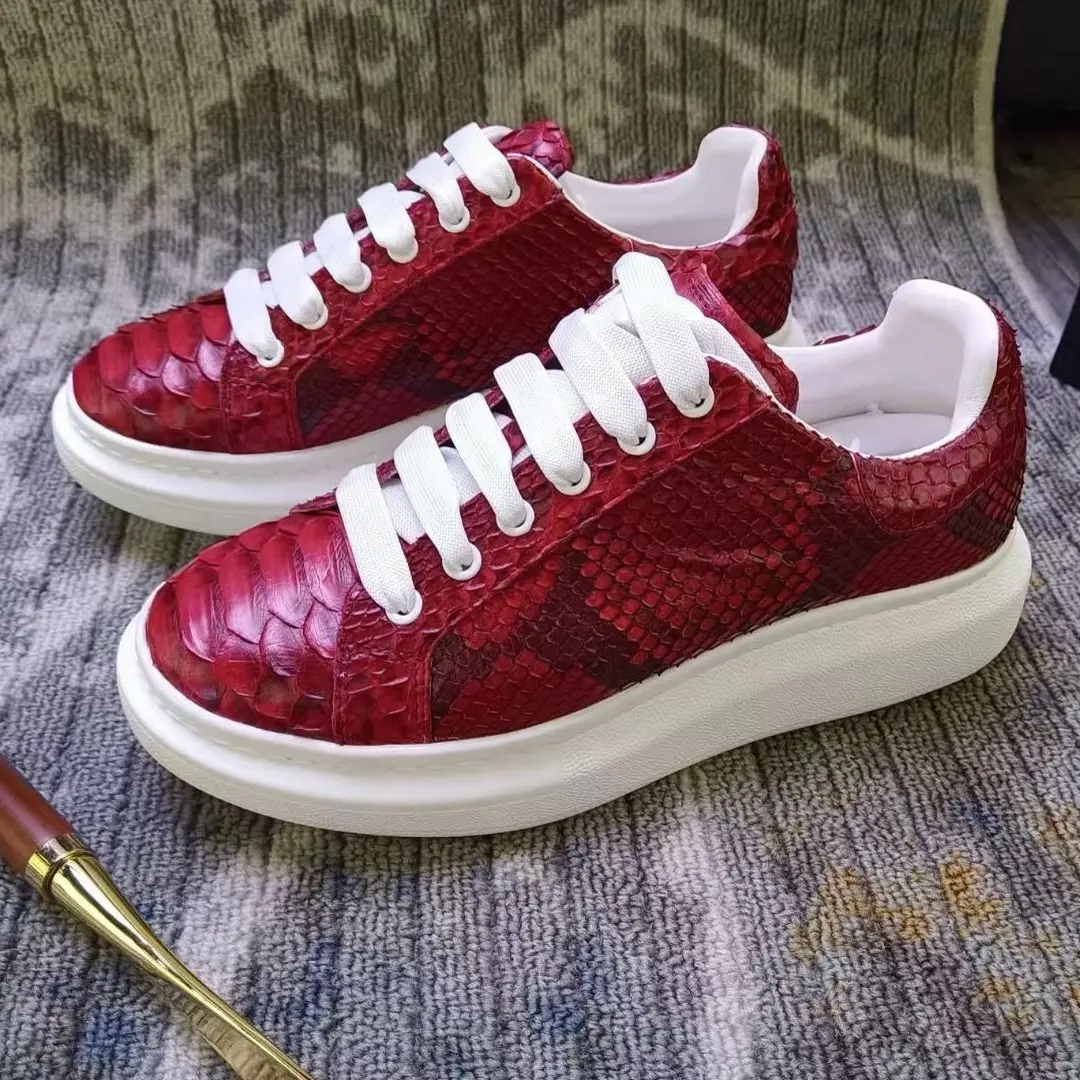 夏季上新款蟒蛇皮情侣款日常百搭棕色系带休闲板鞋