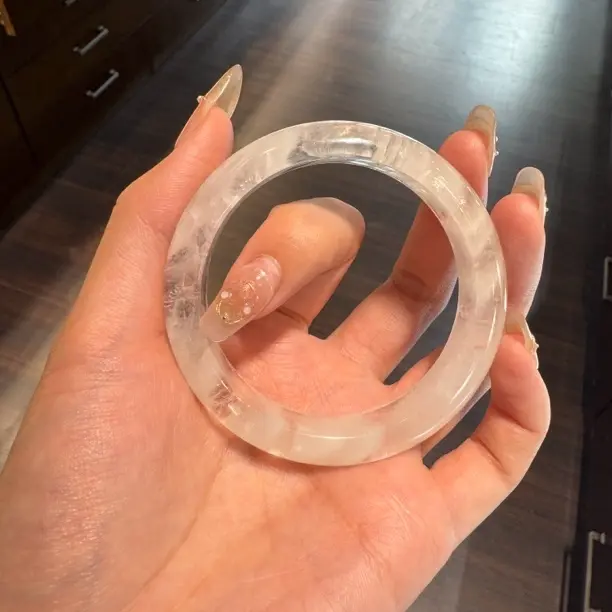 冰透美人镯新中式水晶手镯纯天然圈口全